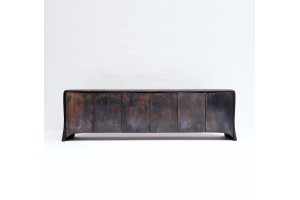 <a href="https://www.galeriegosserez.com/artistes/loellmann-valentin.html">Valentin Loellmann </a> - Patinated Brass - Sideboard 